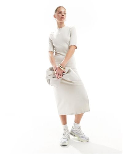 Nike Essentials Midi Dress - White