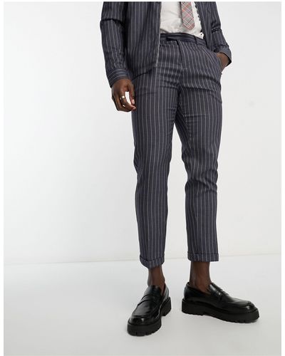 New Look Pantaloni eleganti scuro gessato con pieghe sul davanti - Grigio