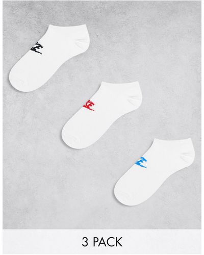 Nike Calcetines invisibles blancos básicos con detalles