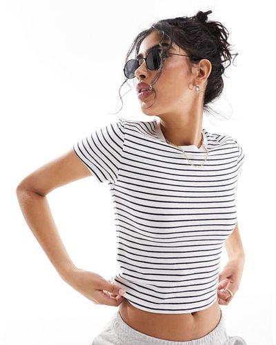 Abercrombie & Fitch Striped T-shirt - White