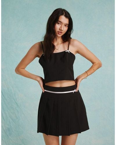 Miss Selfridge Pleated Mini Skirt With Bow Detail - Black