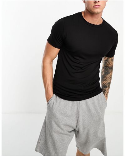 ASOS 4505 Icon Muscle Fit Training T-shirt With Quick Dry - Black