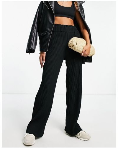 Y.A.S High Waisted Wide Leg Plisse Trousers - Black