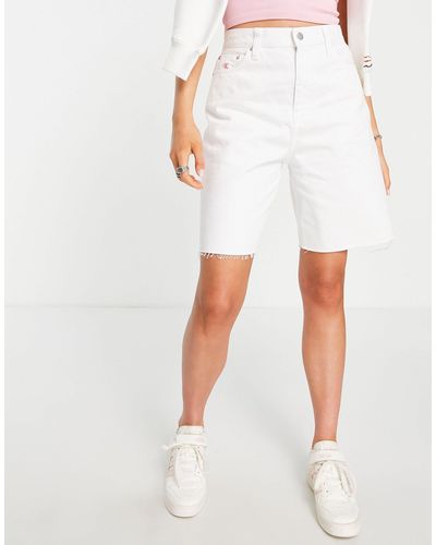 Calvin Klein Pride - pantaloncini dad di jeans bianchi - Bianco