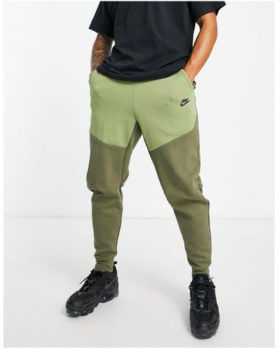 Nike Tech - pantalon - Vert