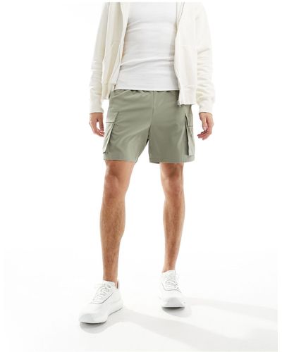 ASOS 4505 Icon Training Shorts With Cargo Pockets And Quick Dry - Green