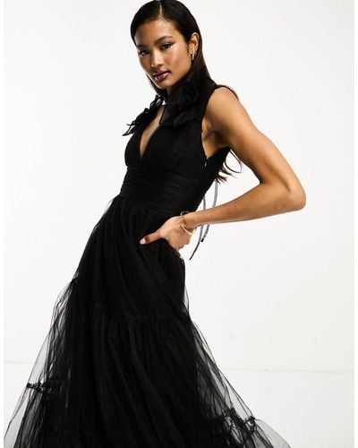 LACE & BEADS Rose Shoulder Tiered Maxi Dress - Black