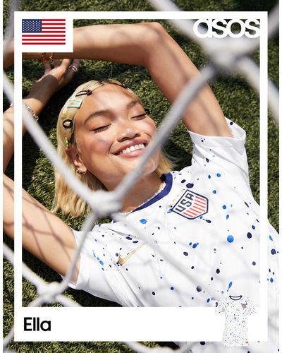 white nike soccer jersey