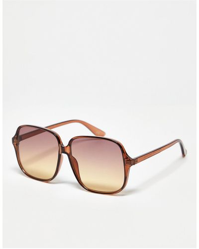 ASOS Fine Frame Oversized 70s Sunglasses - Pink