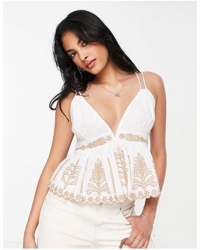 TOPSHOP Contrast Broderie Plunge Cami - White