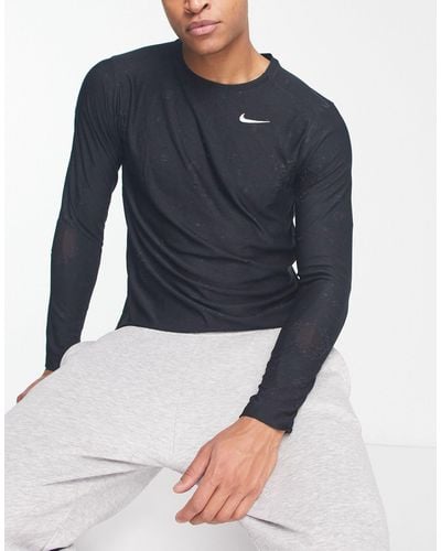 Nike – d.y.e. durchgehend bedrucktes langarm-t-shirt - Blau