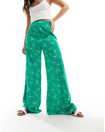 Glamorous Pantalon large à imprimé floral griffonné - Vert