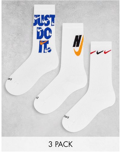 Nike Everyday cushioned - confezione da 3 paia di calzini bianchi - Bianco