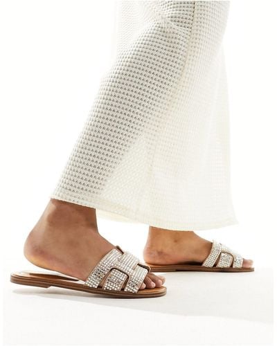 ALDO Sandalias color planas y acolchadas con diseño adornado elanaa - Blanco