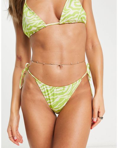 Monki Slip bikini con laccetti laterali chiaro con stampa zebrata - Verde