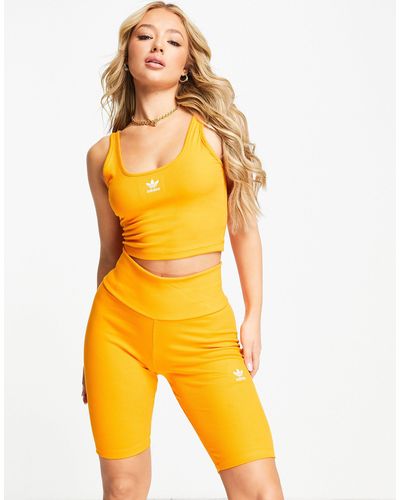 adidas Originals Essential legging Shorts With Logo - Orange