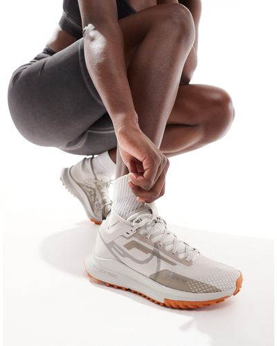 Nike Pegasus Trail 4 Gtx Trainers - White