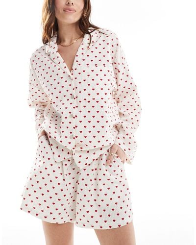 Lindex – pyjama-shorts aus seersucker mit em herzmuster - Weiß