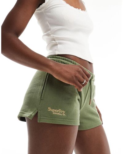 Superdry – essential – shorts - Grün