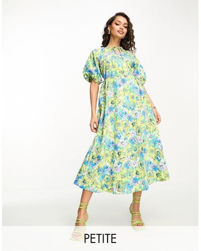 Y.A.S Petite Smock Midi Dress With Cut Out Side Details - Green