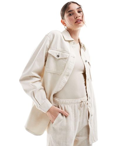 Vero Moda Oversized Shirt Jacket - White