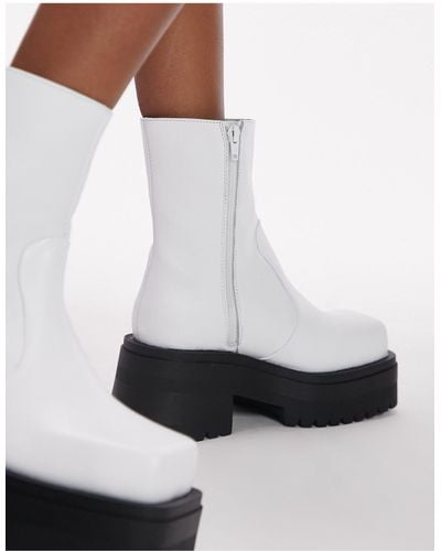 TOPSHOP Beth Premium Leather Square Toe Ankle Boots - White