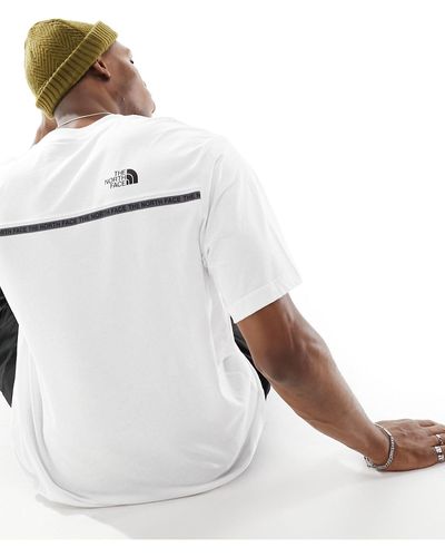 The North Face Zumu - t-shirt bianca con nastro con logo - Bianco