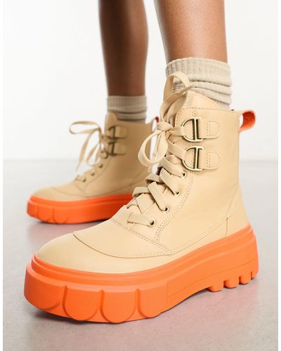 Sorel Caribou Lace Up Boots - Orange