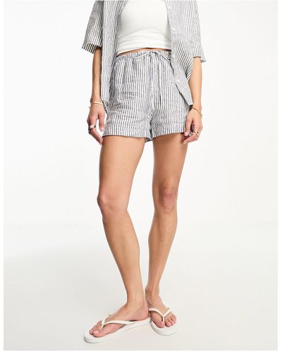 & Other Stories Co-ord Linen Shorts - White