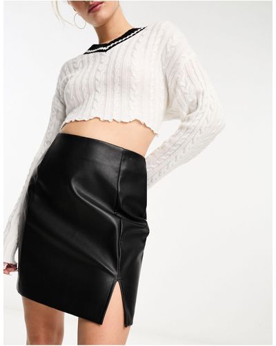 New Look Faux Leather Side Split Min Skirt - White