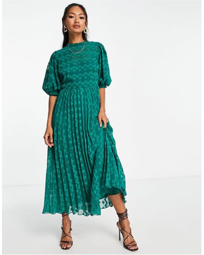 ASOS Vestito midi accollato bosco plumetis a pieghe chevron con maniche a palloncino - Verde