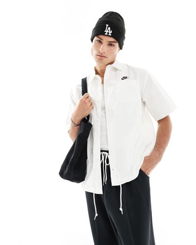 Nike Club Woven Short Sleeve Shirt - White