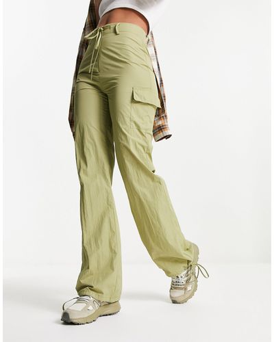Daisy Street Fitted Parachute Cargo Trousers - Green