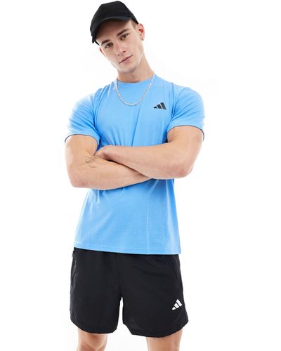 adidas Originals Adidas training – essentials – t-shirt - Blau