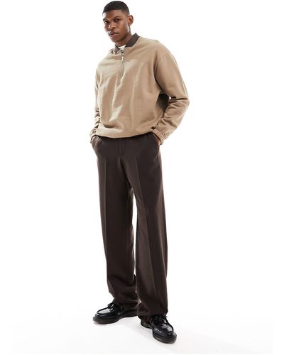 ASOS Sweat-shirt oversize à col contrasté et demi-fermeture éclair - marron - Blanc