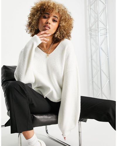 Threadbare Fluffy Knit Sweater - White