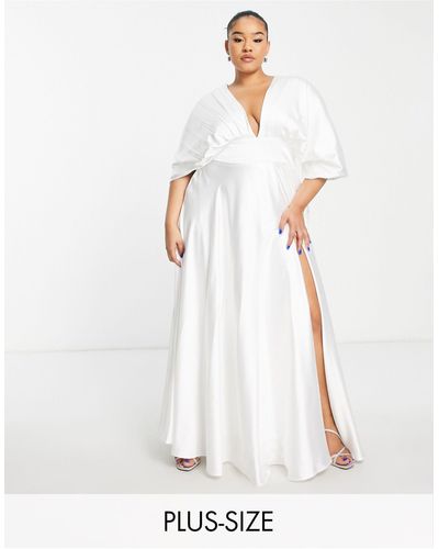 Yaura Plunge Maxi Dress - White