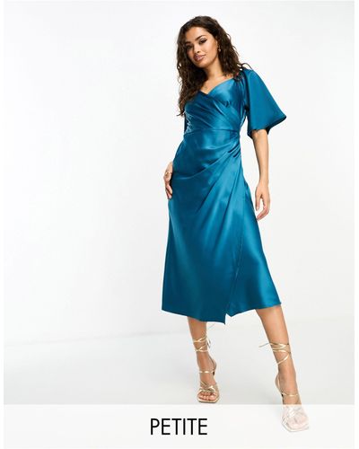 Y.A.S Petite Bridesmaid Satin Flutter Sleeve Midi Dress - Blue