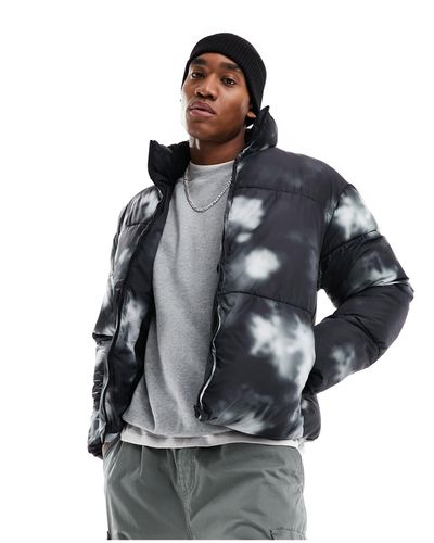 ADPT Cropped Stand Collar Puffer Jacket Tie Dye Print - Black