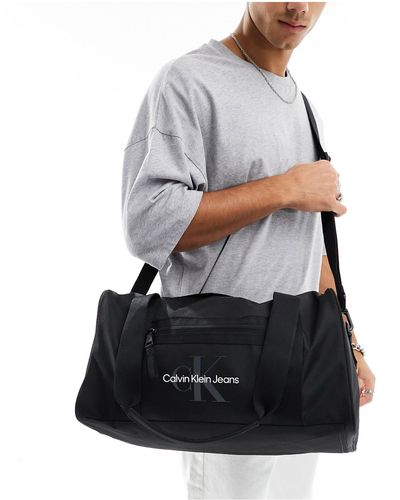 Calvin Klein Petate deportivo básico - Negro