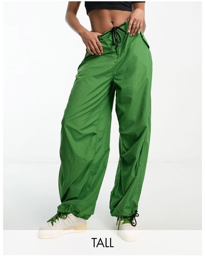 Noisy May Pantaloni verdi stile paracadutista con coulisse - Verde