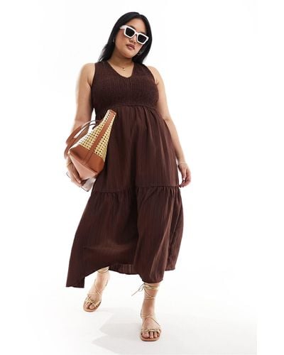 ASOS Asos Design Curve V-neck Crinkle Midi Sundress With Tiered Skirt - Brown