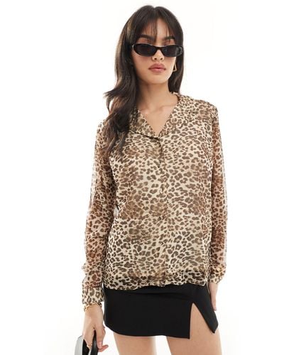 Y.A.S Camicia trasparente aperta sul collo con stampa leopardata - Neutro