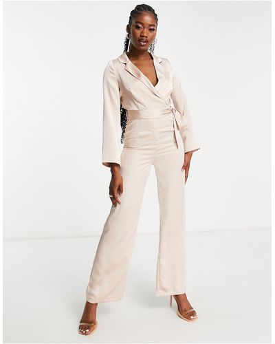 Miss Selfridge Tuta jumpsuit a maniche lunghe avvolgente - Neutro