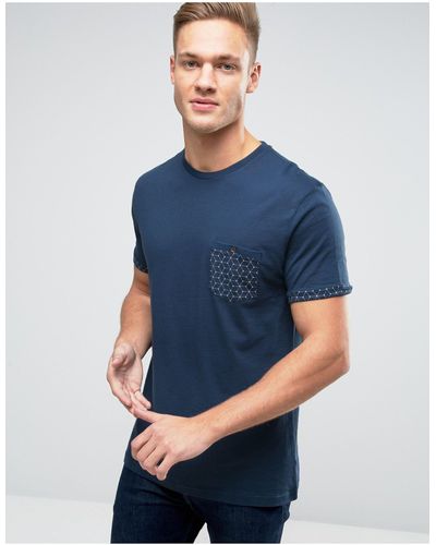 Burton – t-shirt mit farblich abgesetzter tasche - Blau