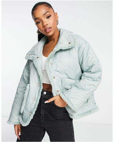 Urban Revivo Quilted Jacket With Faux Fur Trim - White