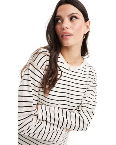 Vila Stripe Oversized Long Sleeved T-shirt - White