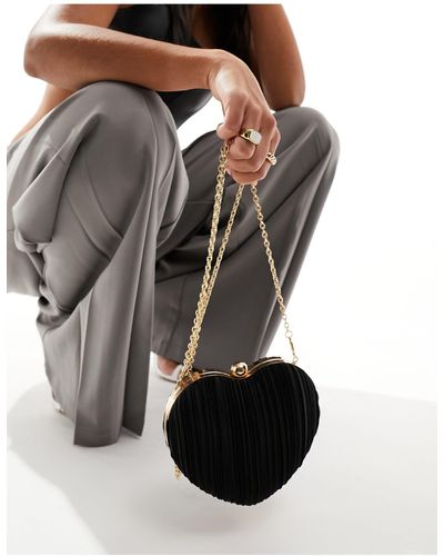 ASOS Plisse Heart Clutch Bag With Detachable Chain Strap - Black