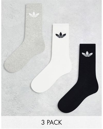 adidas Originals Confezione da 3 paia di calzini con trifoglio neri/grigi/bianchi - Bianco