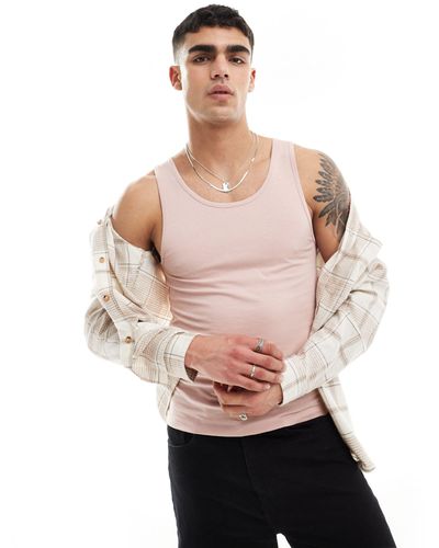 ASOS Camiseta ajustada sin mangas en rosa